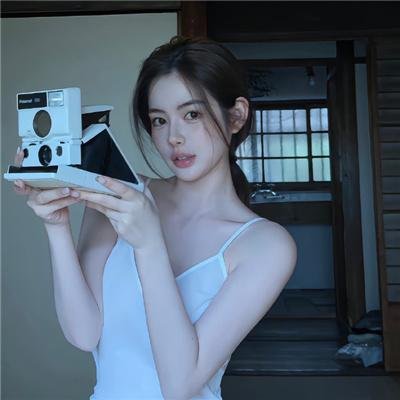 彩凤云裳